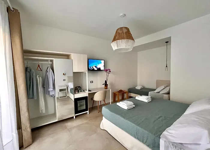 Casa Cunaci 住宿加早餐酒店 4*