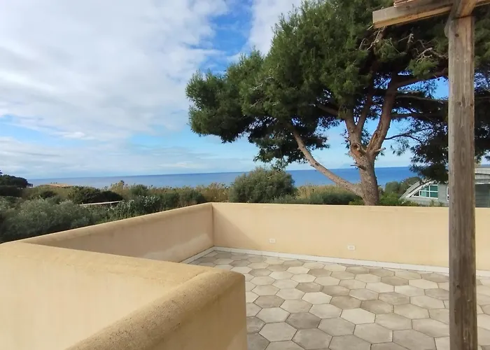 Casa Cunaci 住宿加早餐酒店