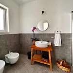 Casa Cunaci Capo Vaticano