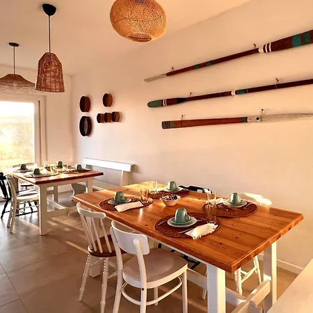 Casa Cunaci Bed & Breakfast 4*