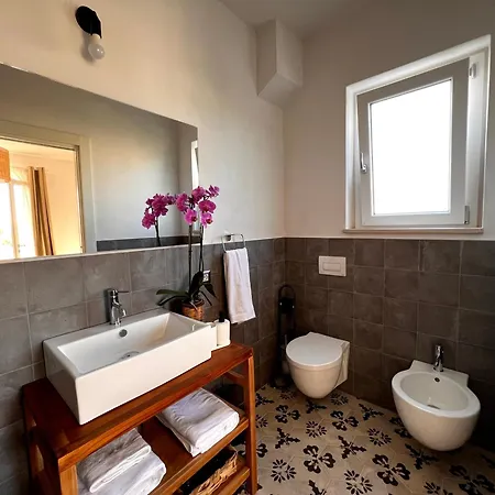 Casa Cunaci 4*