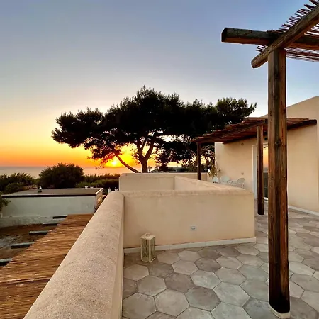 Casa Cunaci * Capo Vaticano