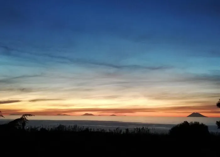 Alojamento de Acomodação e Pequeno-almoço Casa Cunaci Capo Vaticano