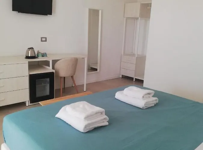 Alojamento de Acomodação e Pequeno-almoço Casa Cunaci Capo Vaticano