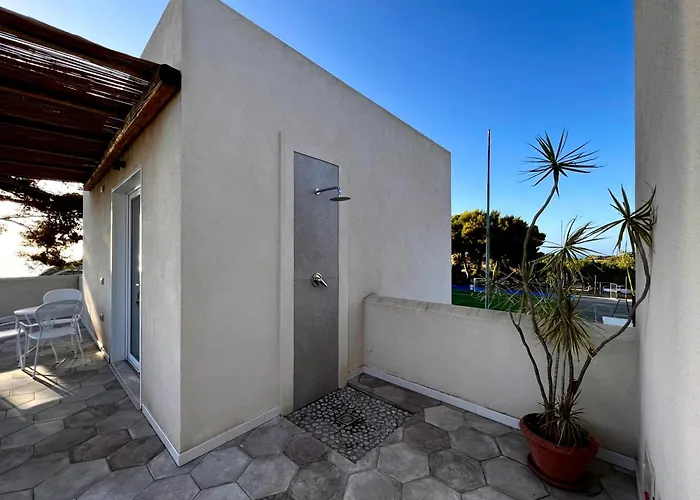 Casa Cunaci Bed & Breakfast Capo Vaticano