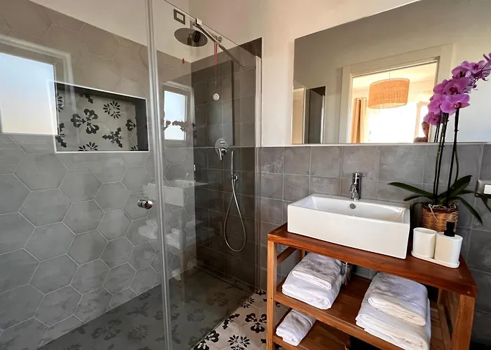 Casa Cunaci Alojamento de Acomodação e Pequeno-almoço